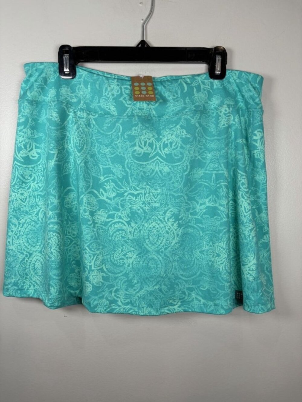 Title Nine Dream On Skort Size XL Paisley Skirt Athletic Golf Pickleball NWT